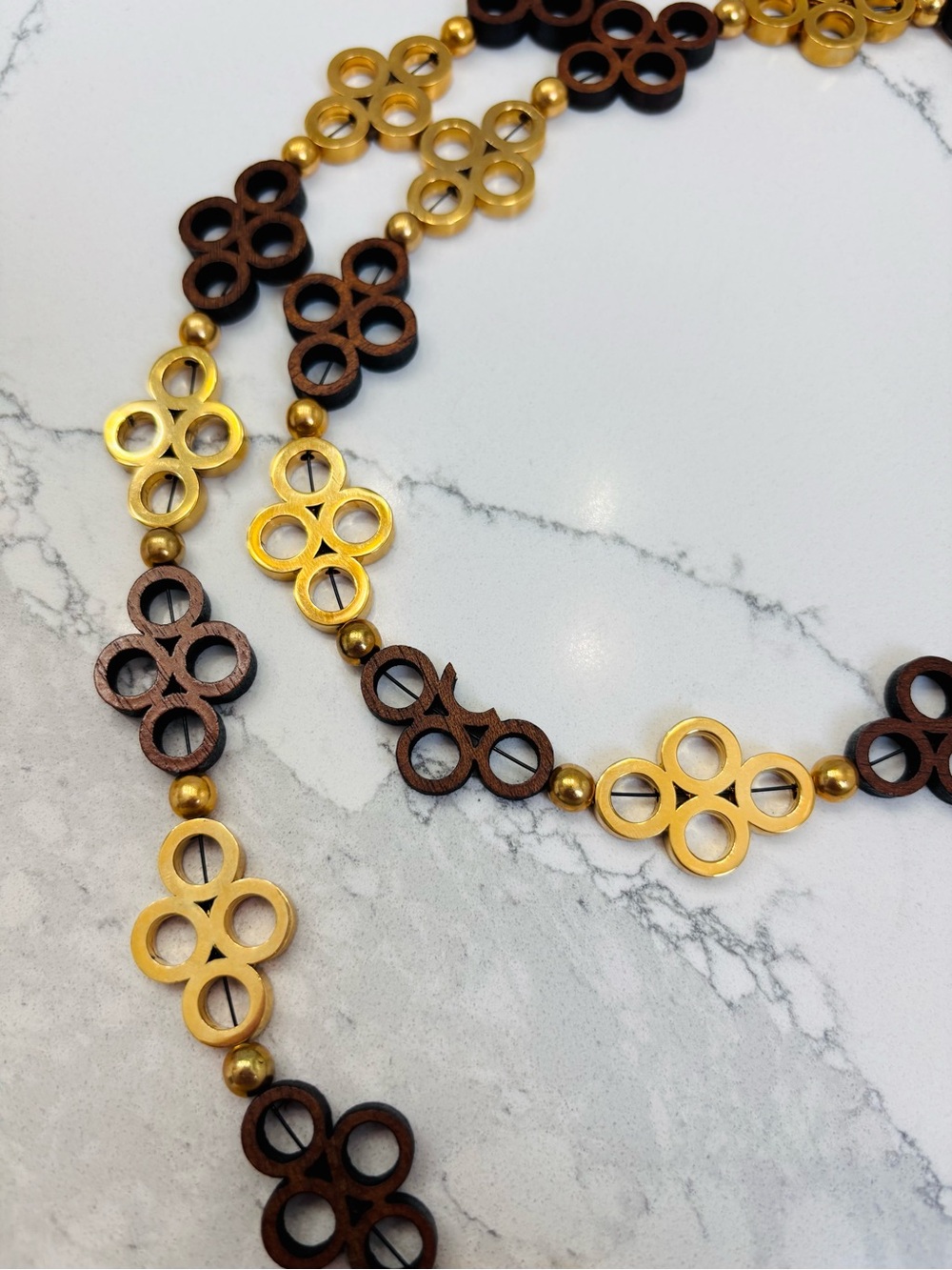 Tory Burch 35” Wood and Gold Logo Chain Necklace, Lariat Style - Picture 10 of 10